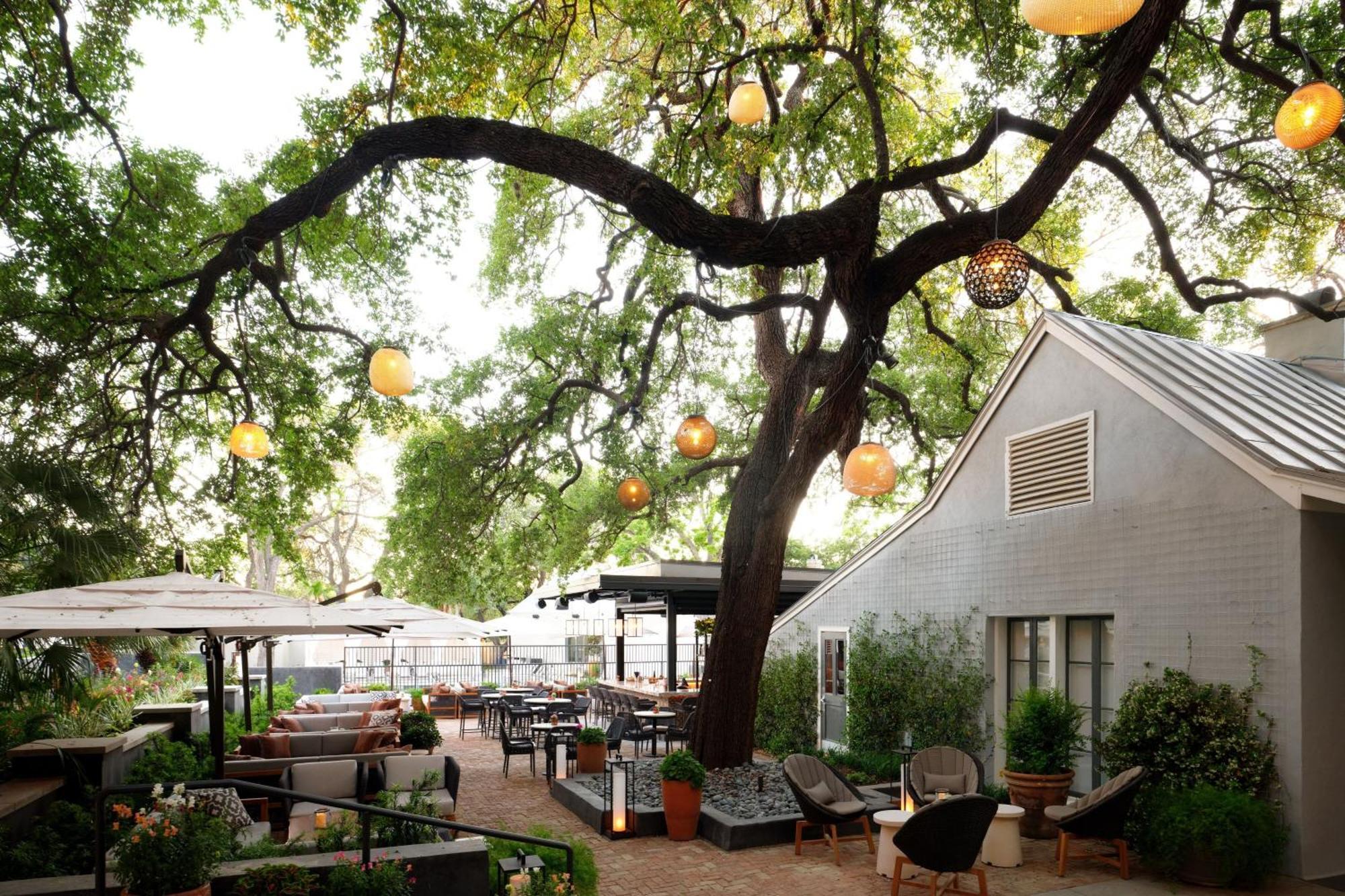 Plaza San Antonio Hotel & Spa, Autograph Collection Exterior photo